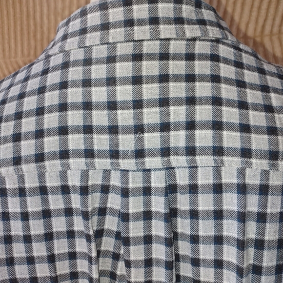 Lucky Brand "Slim Fit" Gingham. Gray, Long Sleeve, Dress Shirt, EUC - Picture 9 of 11